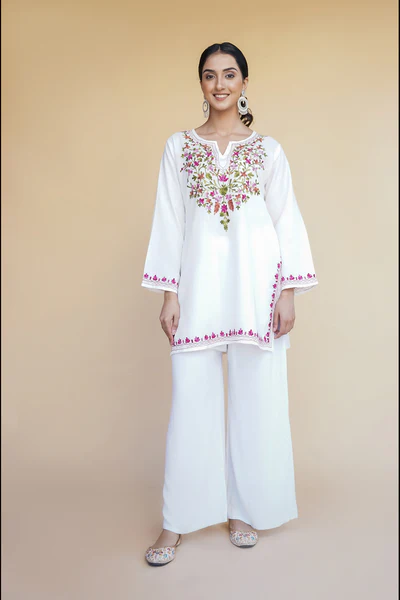white-kashmiri-aari-work-cotton-short-kurta